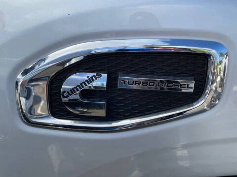 2017 Nissan Titan XD SL