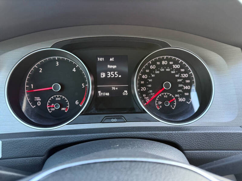 2015 Volkswagen Golf TDI S