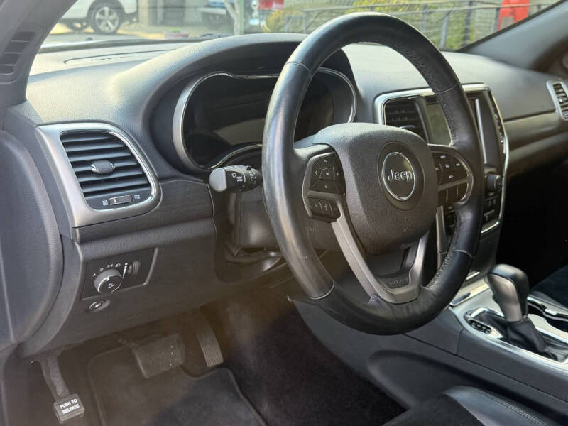2018 Jeep Grand Cherokee Laredo E - Photo 14