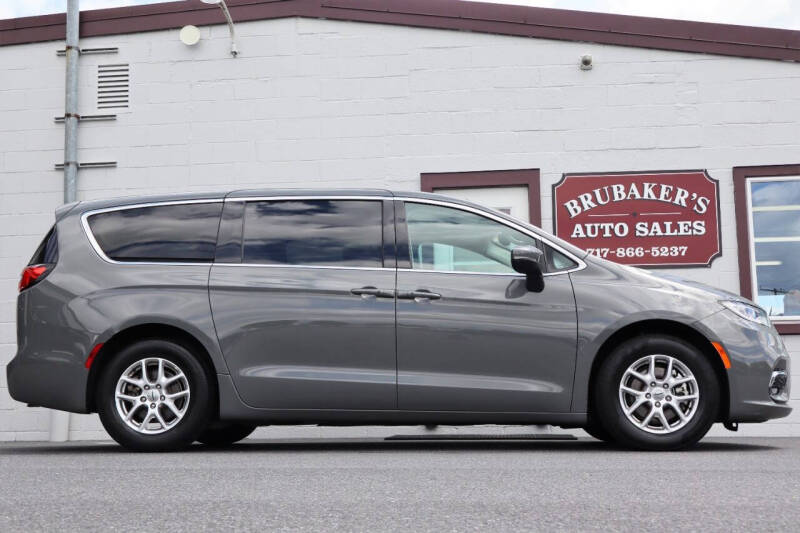 2023 Chrysler Pacifica Touring L