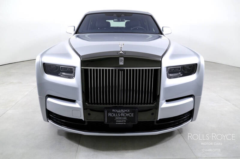 2024 Rolls-Royce Phantom