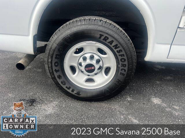 2023 GMC Savana 2500