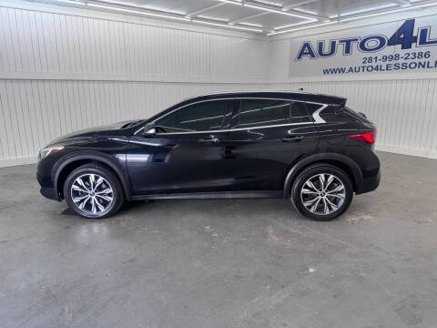 2017 Infiniti QX30 Premium
