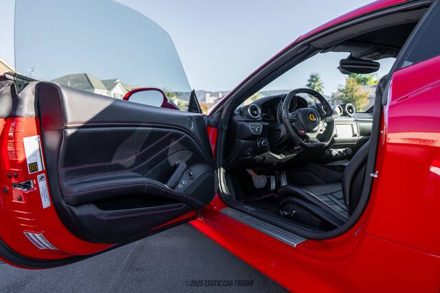 2015 Ferrari California T