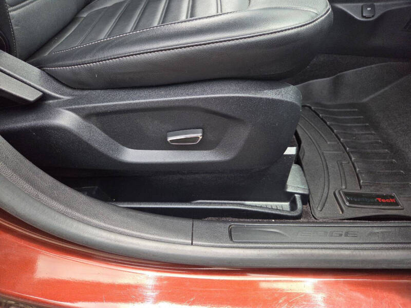 2016 Ford Edge SEL