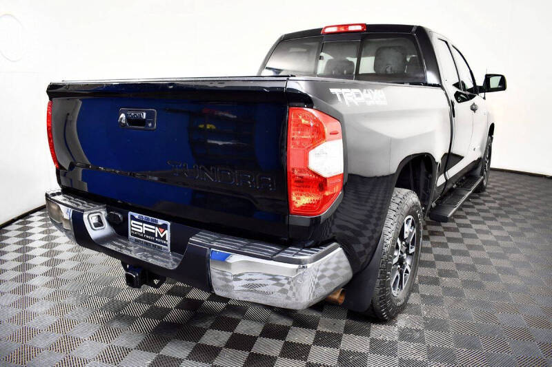 2016 Toyota Tundra SR5