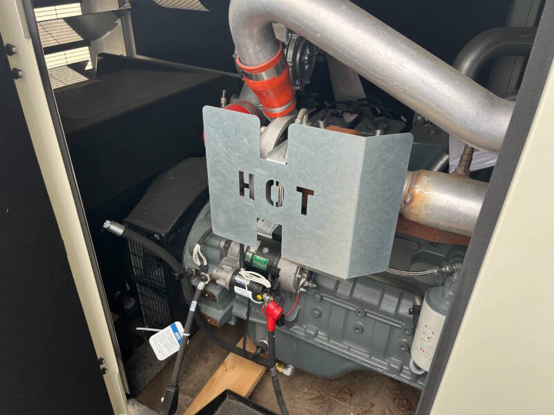 2025 Cummins RS 100kw Quiet Connect