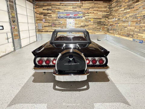 1960 Ford Thunderbird