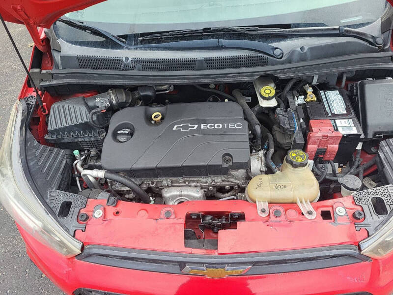 2017 Chevrolet Spark LS - Photo 19