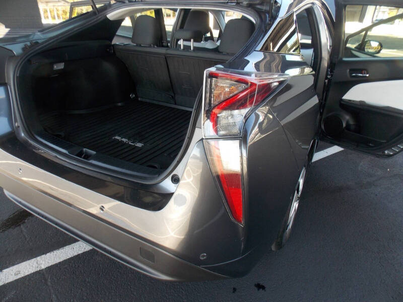 2018 Toyota Prius Three