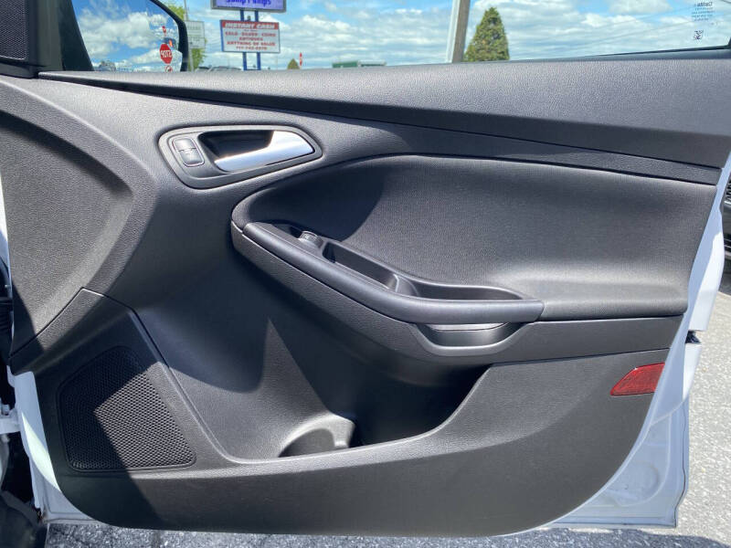 2017 Ford Focus SE