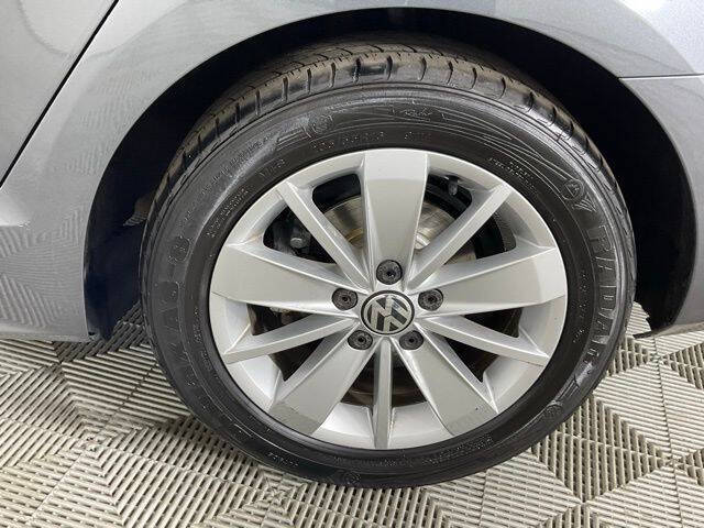 2016 Volkswagen Jetta