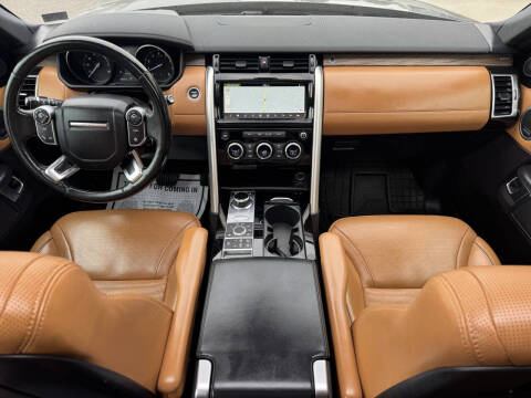 2017 Land Rover Discovery HSE Luxury