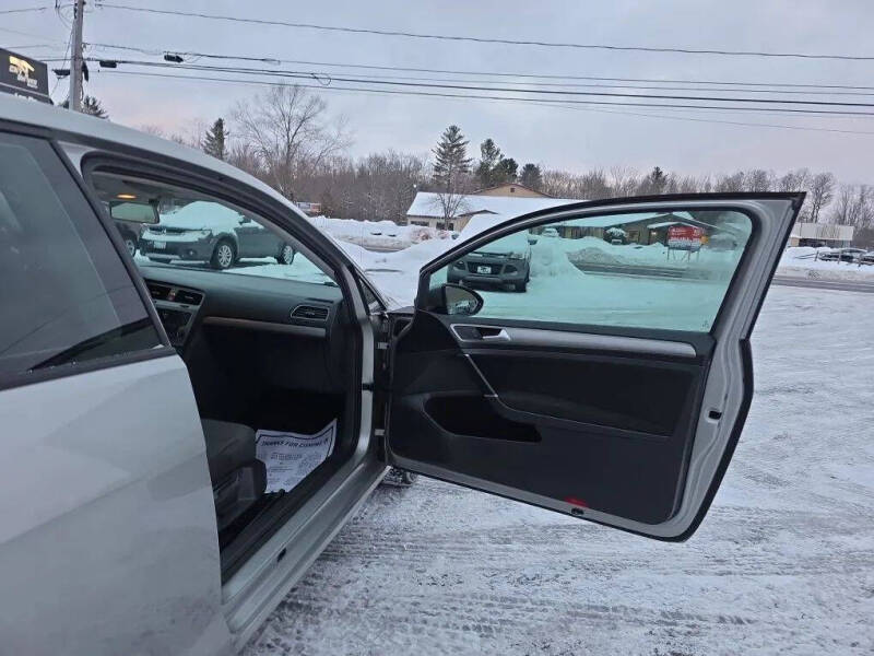 2016 Volkswagen Golf