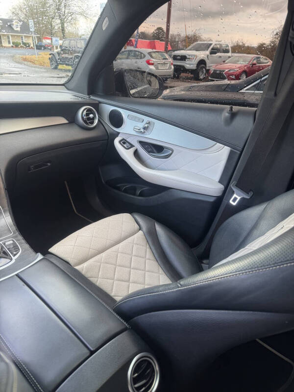 2018 Mercedes-Benz GLC GLC 300