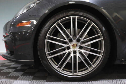 2018 Porsche Panamera 4S