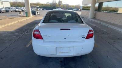 2004 Dodge Neon SXT