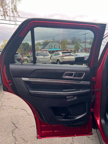 2016 Ford Explorer Sport