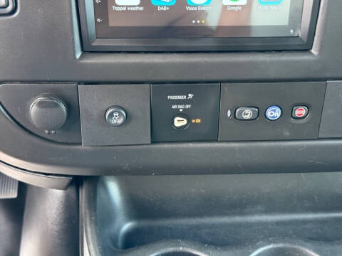 2018 Chevrolet Express 2500