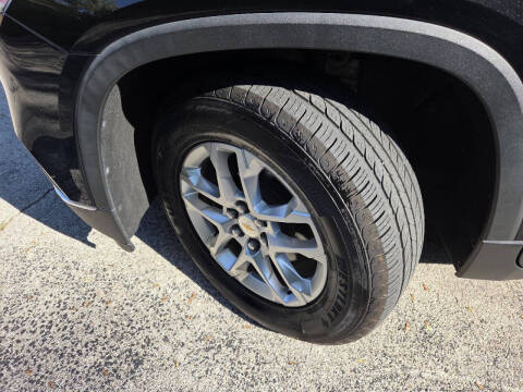 2020 Chevrolet Traverse LT Cloth