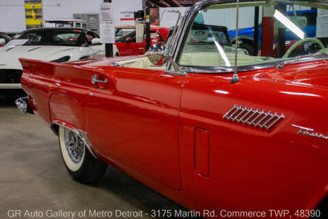 1957 Ford Thunderbird