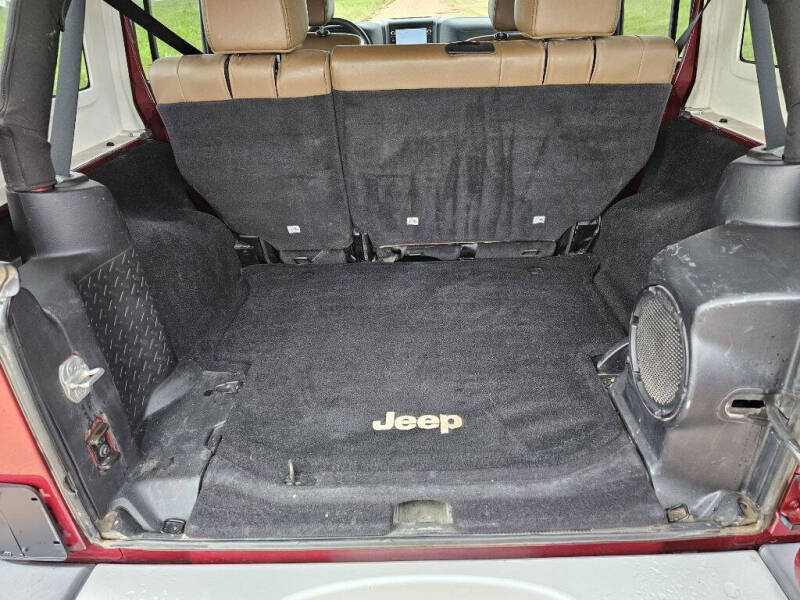 2012 Jeep Wrangler Unlimited Sahara