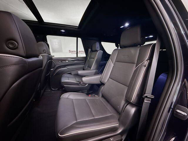 2023 Cadillac Escalade Sport