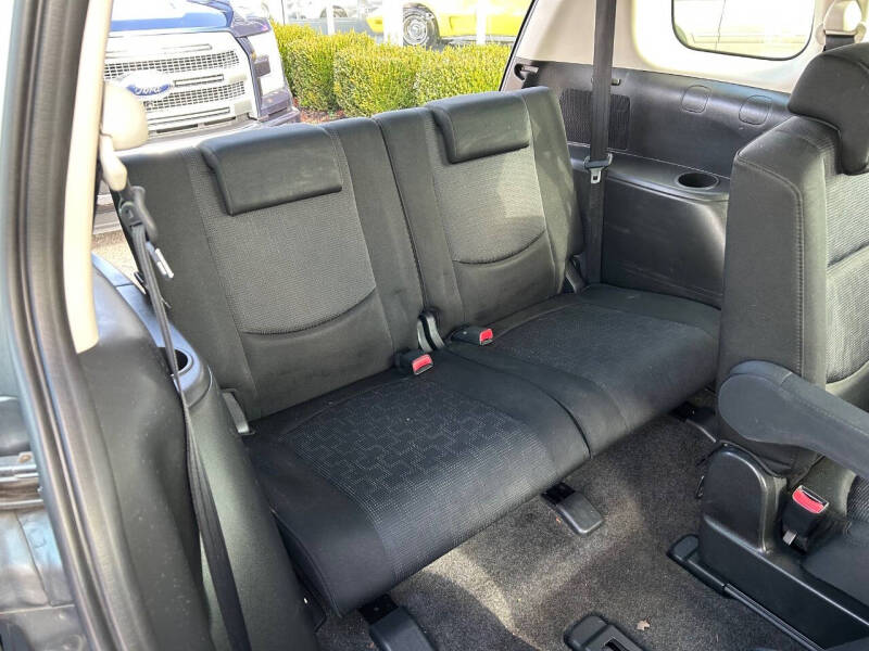 2010 Mazda MAZDA5 Sport