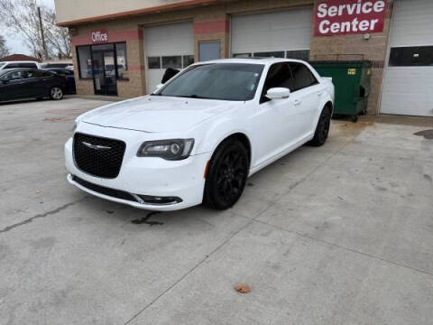 2017 Chrysler 300 S Alloy Edition