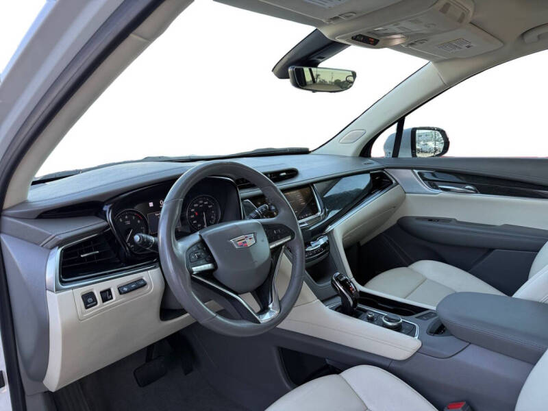 2021 Cadillac XT6 Premium Luxury