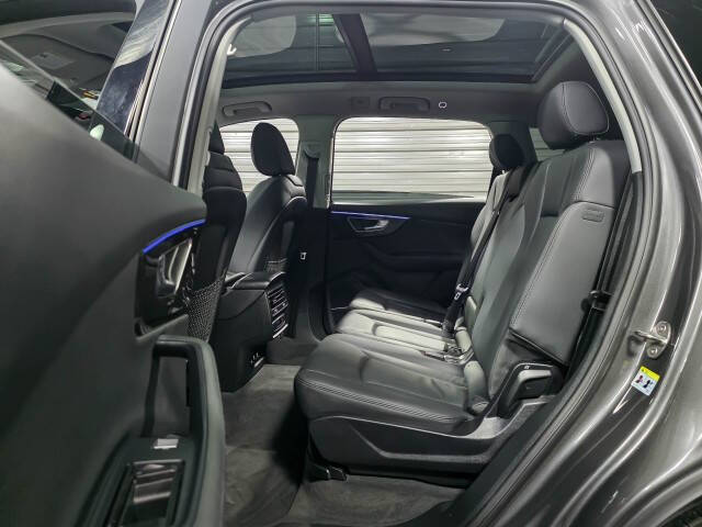 2024 Audi Q7 quattro Premium Plus 45 TFSI
