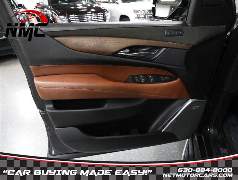 2019 Cadillac Escalade Luxury