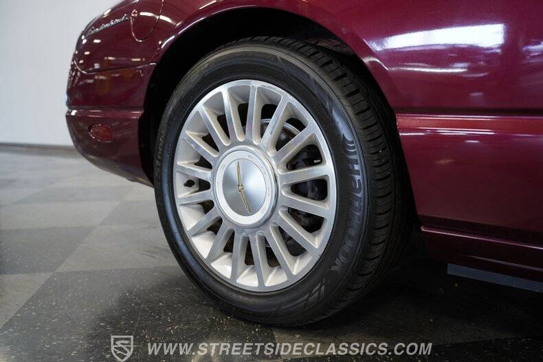 2004 Ford Thunderbird Deluxe