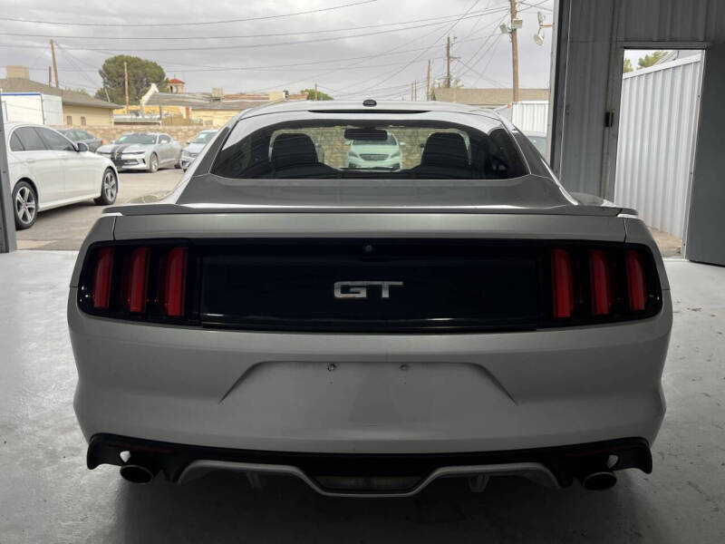 2015 Ford Mustang