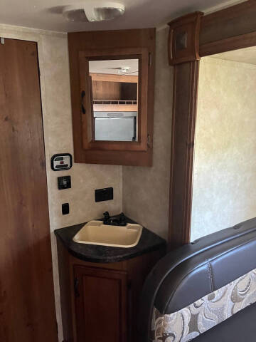2016 Gulfstream Conquest