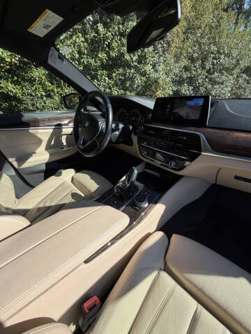 2017 BMW 5 Series 530i xDrive