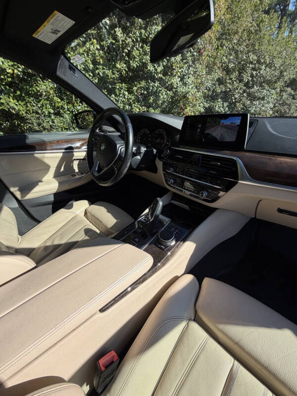 2017 BMW 5 Series 530i xDrive