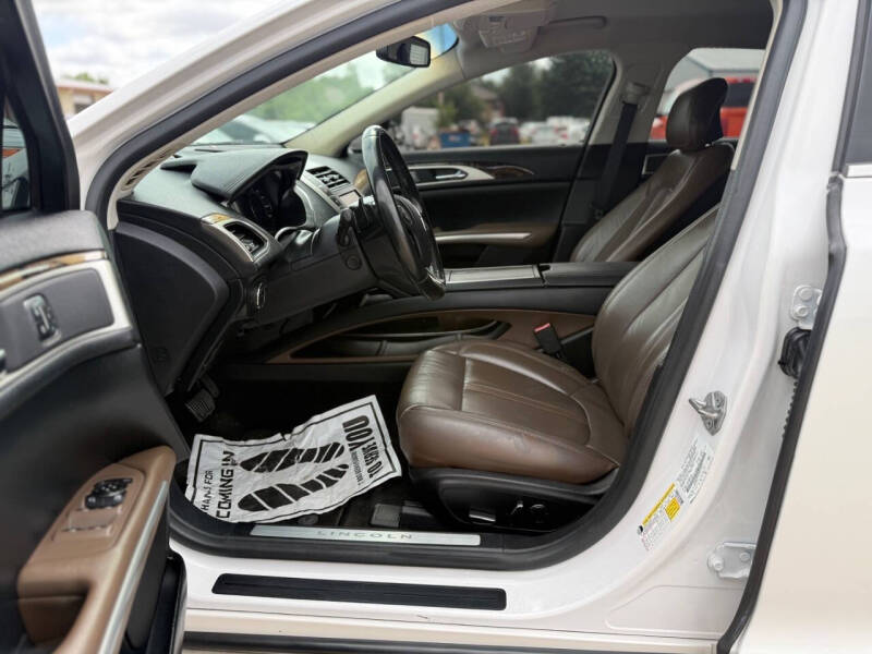 2016 Lincoln MKZ