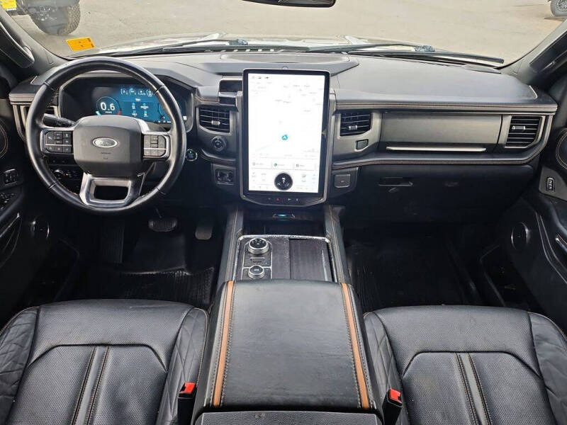 2022 Ford Expedition MAX Platinum