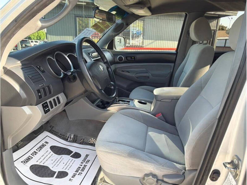 2006 Toyota Tacoma PreRunner V6