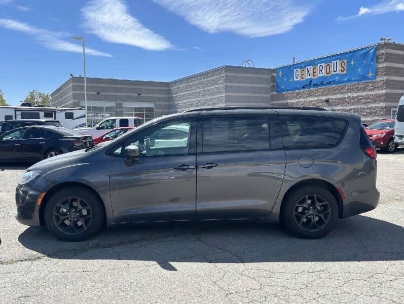 2019 Chrysler Pacifica Touring L Plus