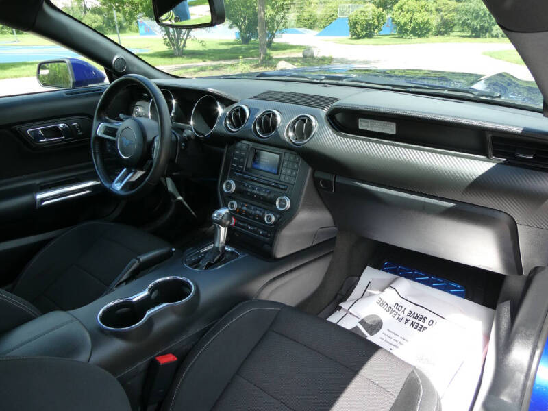 2015 Ford Mustang V6