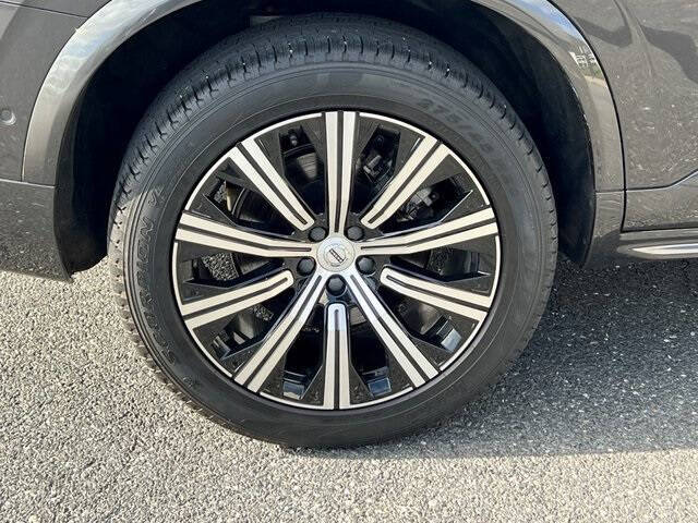 2023 Volvo XC90 B6 Plus Bright Theme 7P