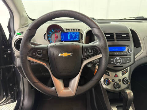 2015 Chevrolet Sonic LT Auto