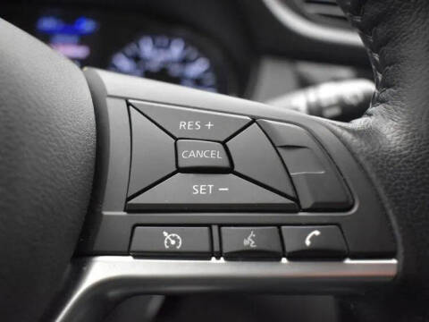 2022 Nissan Rogue Sport SV