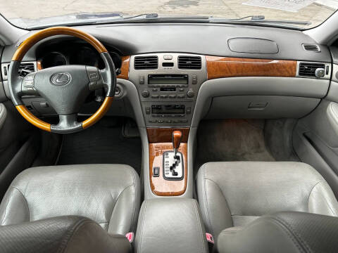 2005 Lexus ES 330
