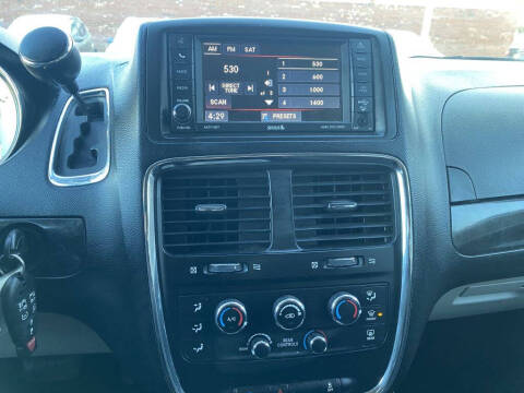 2017 Dodge Grand Caravan SE