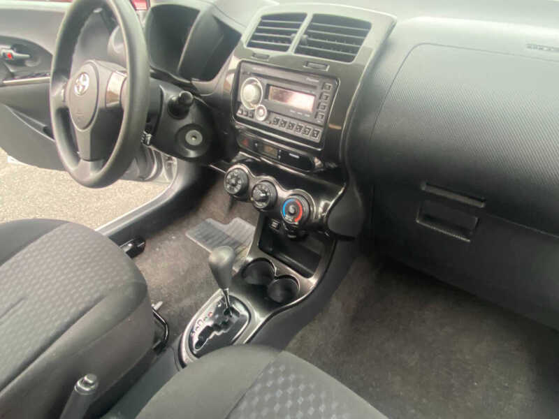 2010 Scion xD