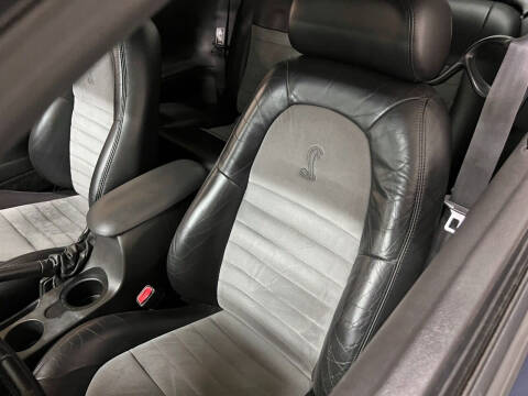 2001 Ford Mustang SVT Cobra