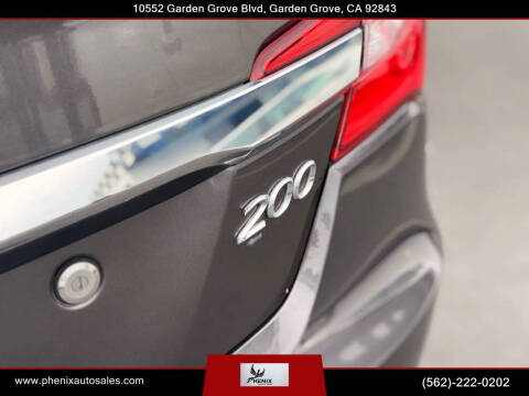 2014 Chrysler 200 Touring